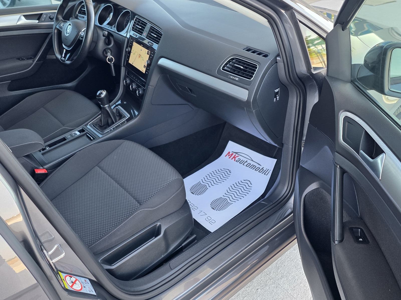 VW Golf 7 1,6 TDI ALU,NAVI,PARK SENZORI 135 T.K.M, fotografija 11
