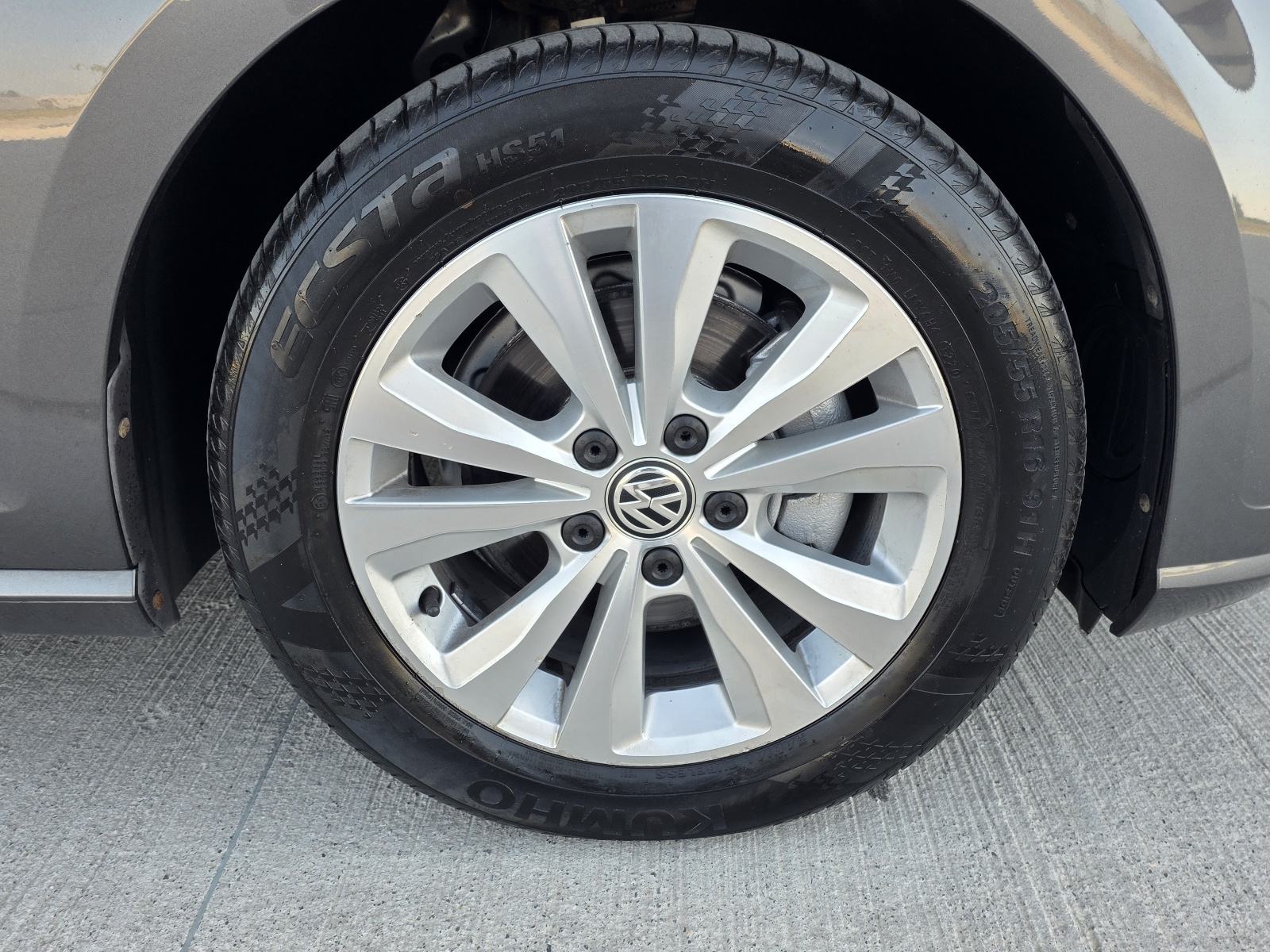 VW Golf 7 1,6 TDI ALU,NAVI,PARK SENZORI 135 T.K.M, fotografija 20