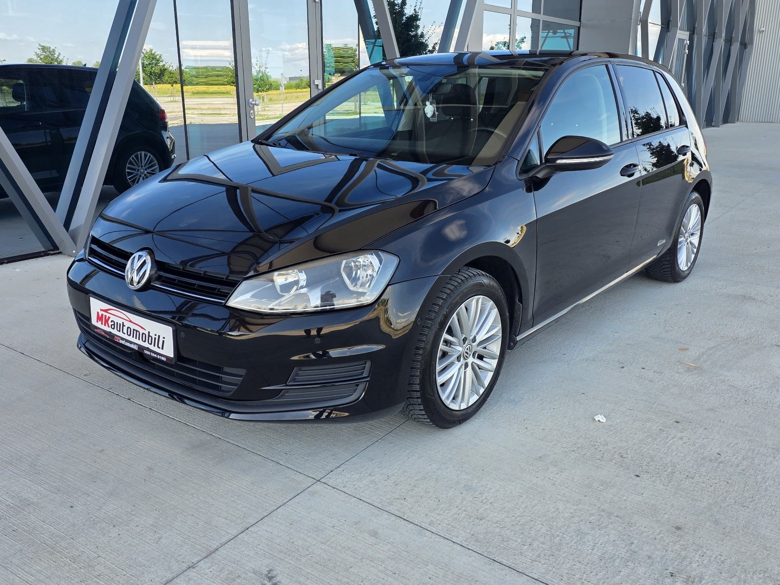VW Golf 7 1,6 TDI ALU,NAVI,PARK SENZORI 167 T.K.M, fotografija 2