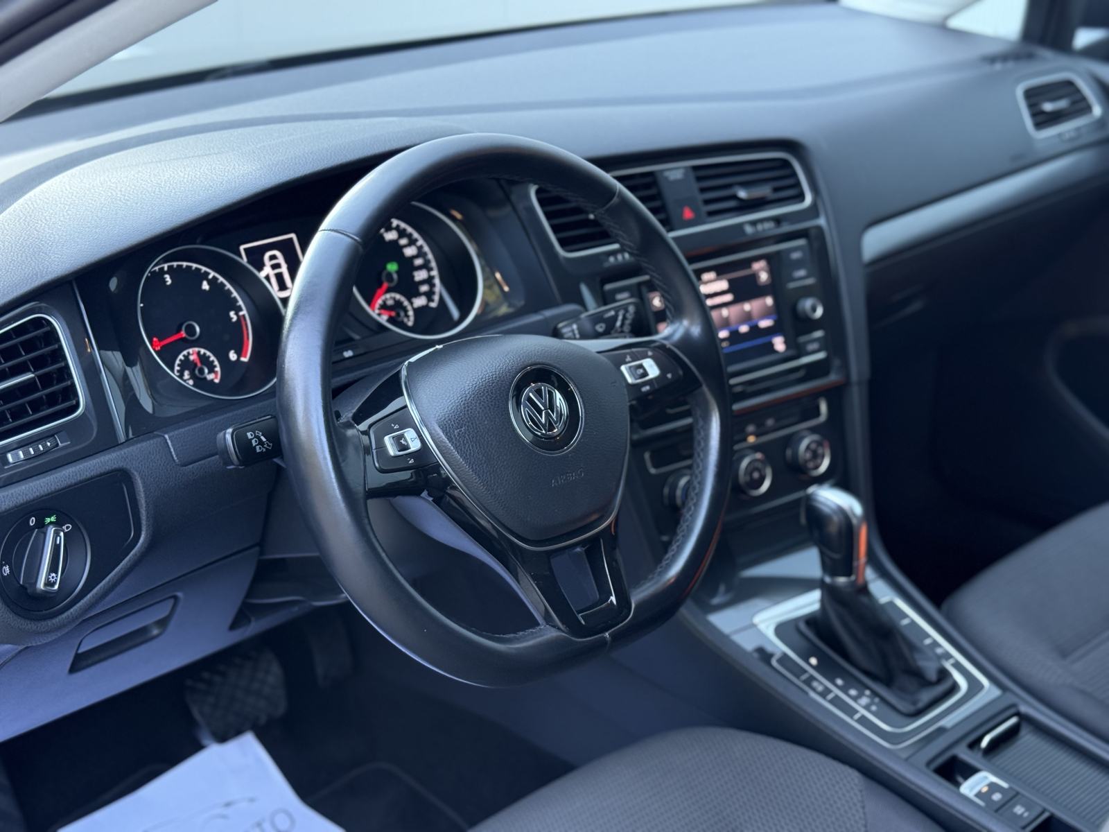 VW Golf 7.5 1,6 TDI AUTOMATIK DSG F1 REDIZAJN 71.500KM 2019 GOD ZG, fotografija 20