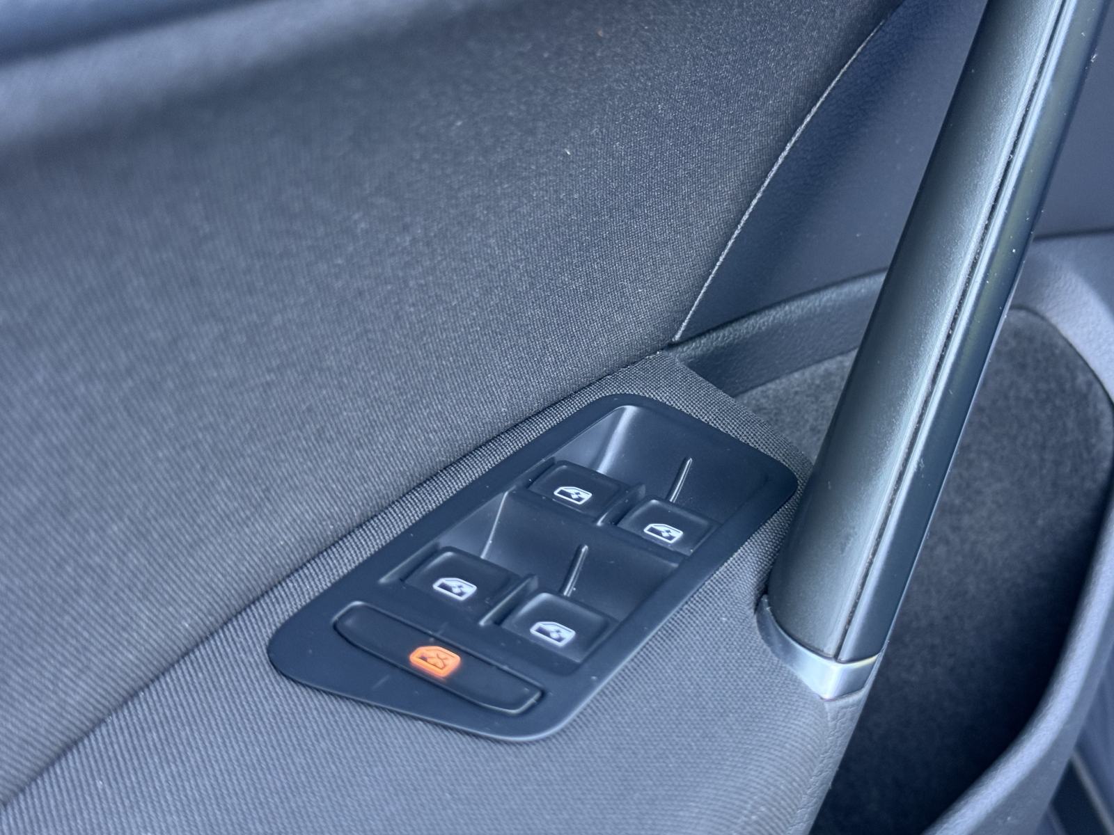 VW Golf 7.5 1,6 TDI AUTOMATIK DSG F1 REDIZAJN 71.500KM 2019 GOD ZG, fotografija 9