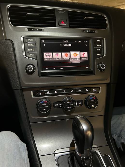 VW Golf 7 1,6 TDI automatik, fotografija 5