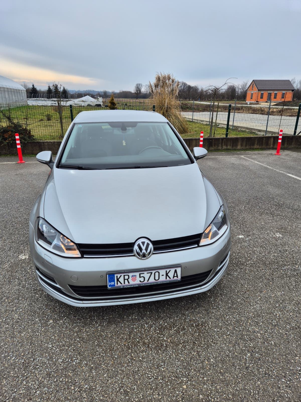 VW Golf 7 1.6TDI, DSG, Adaptivni tempomat, Parking asistencija, fotografija 3