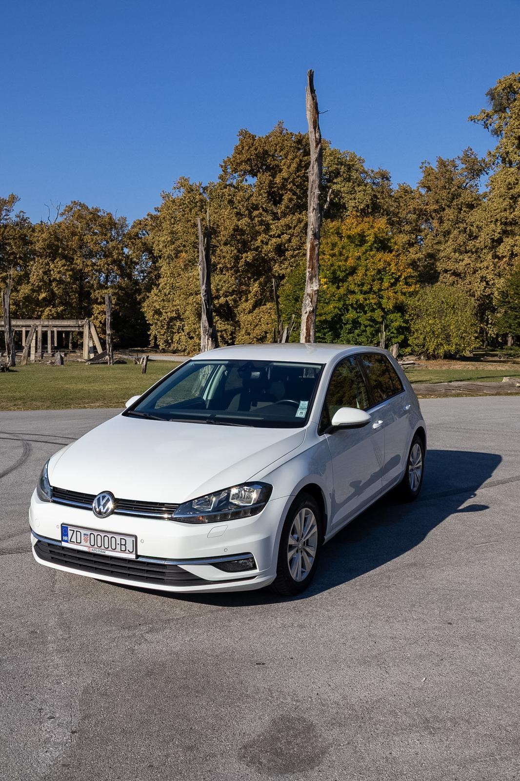 VW Golf 7 1,6 TDI automatik, pogled izvana - slika 1