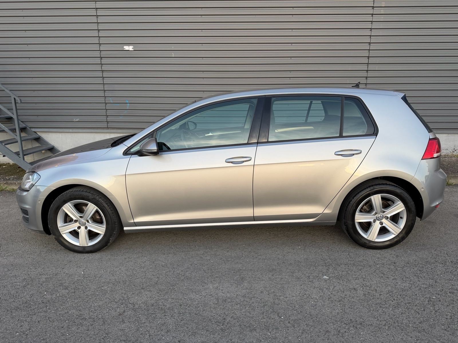 VW Golf 7-1,6 TDI-BLUEMOTION-NAVI-PARK,SENZIRI-PARK PILOT-ACC-RADAR, fotografija 2