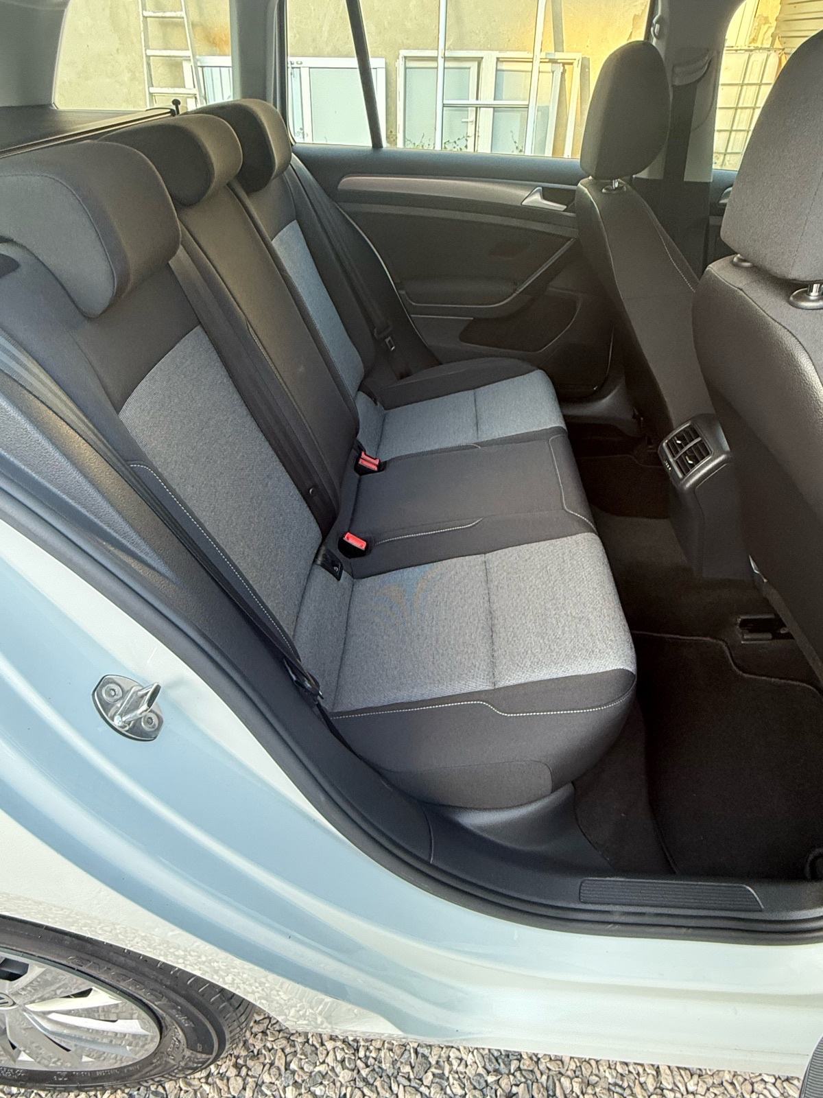 VW Golf 7 1,6 TDI BMT, 107000km, KOMPLETNA SERVISNA POVIJEST, U PDV-u., fotografija 17