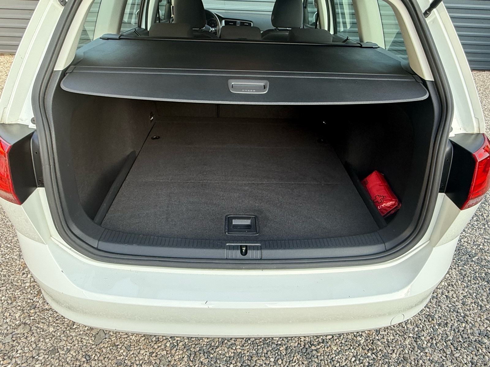 VW Golf 7 1,6 TDI BMT, 107000km, KOMPLETNA SERVISNA POVIJEST, U PDV-u., fotografija 18