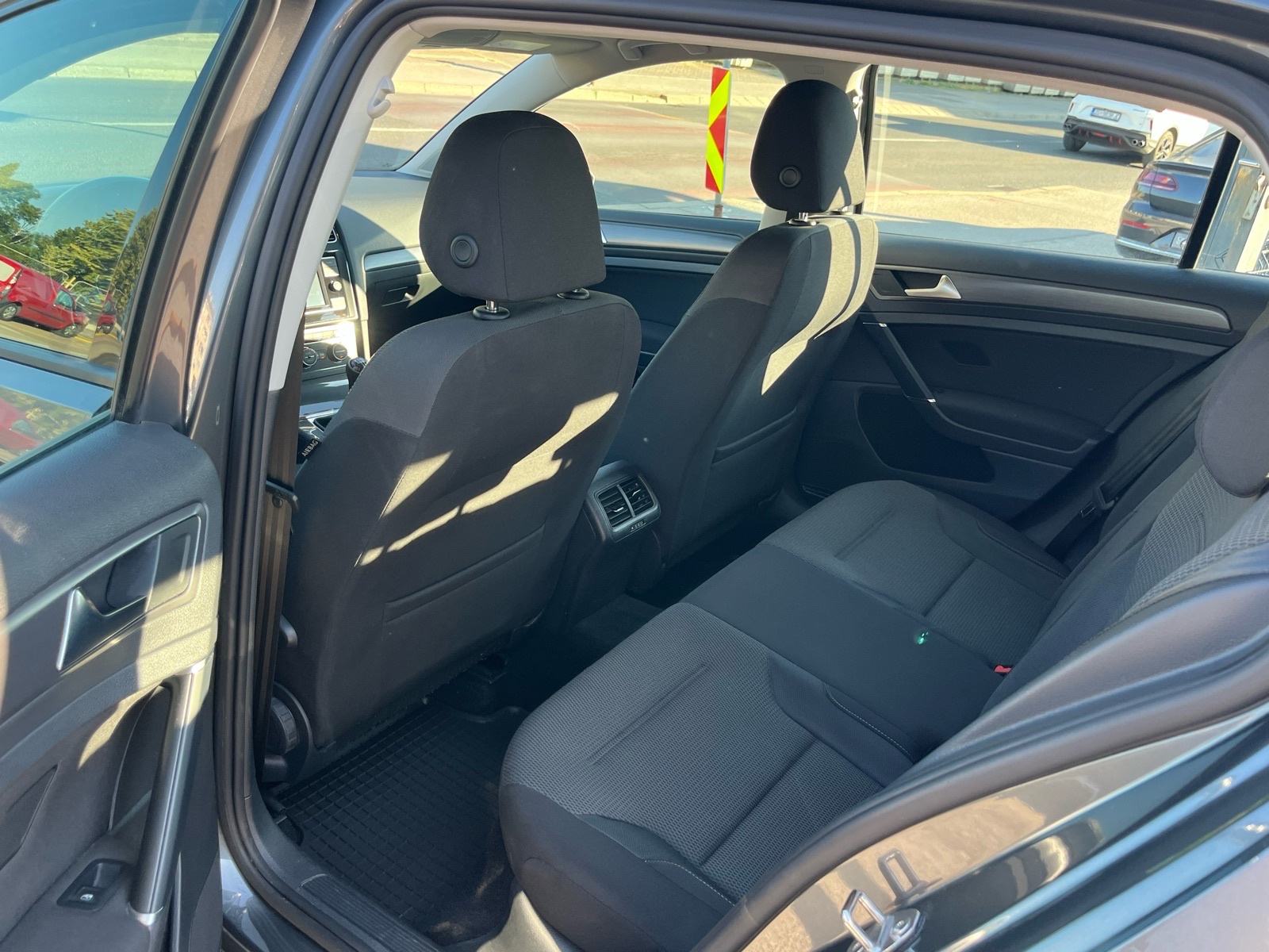 VW Golf 7 1,6 TDI BMT 115 KS 1.VL Nije uvoz REG. 02/2027Jamstvo 1G, fotografija 12