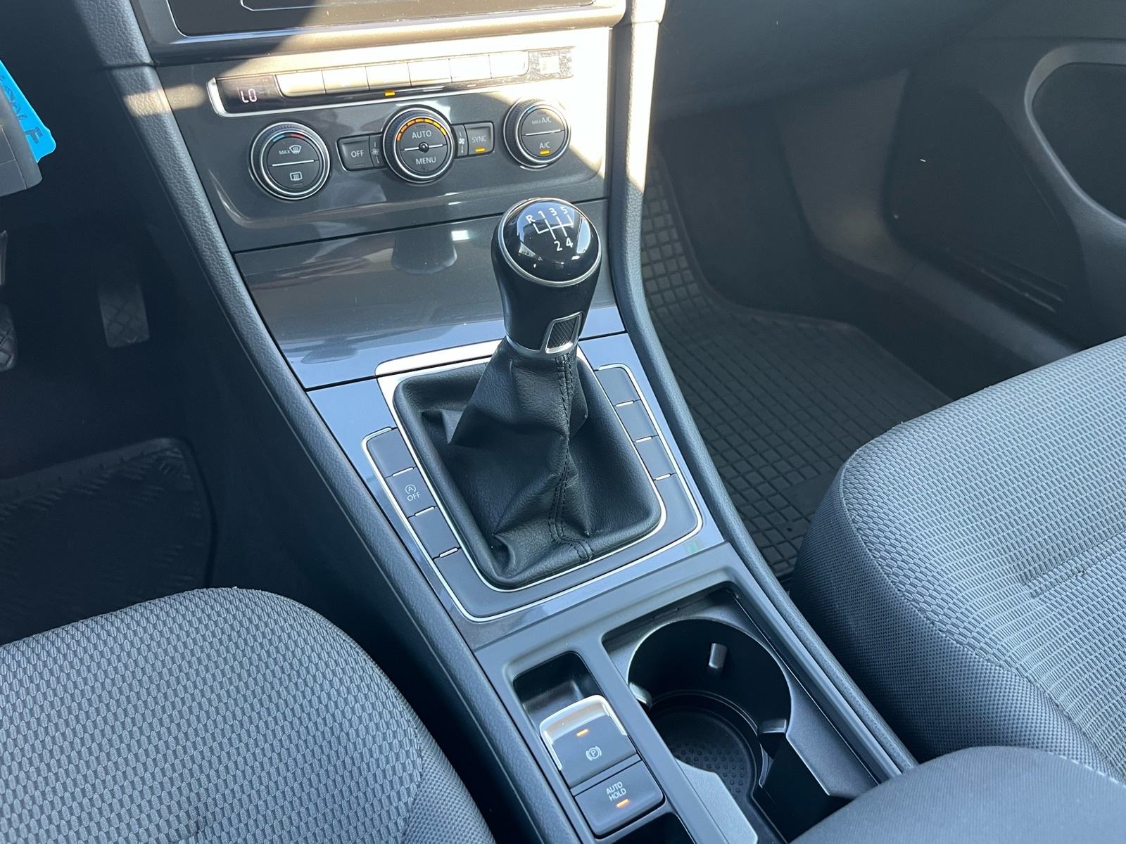 VW Golf 7 1,6 TDI BMT 115 KS 1.VL Nije uvoz REG. 02/2027Jamstvo 1G, fotografija 18