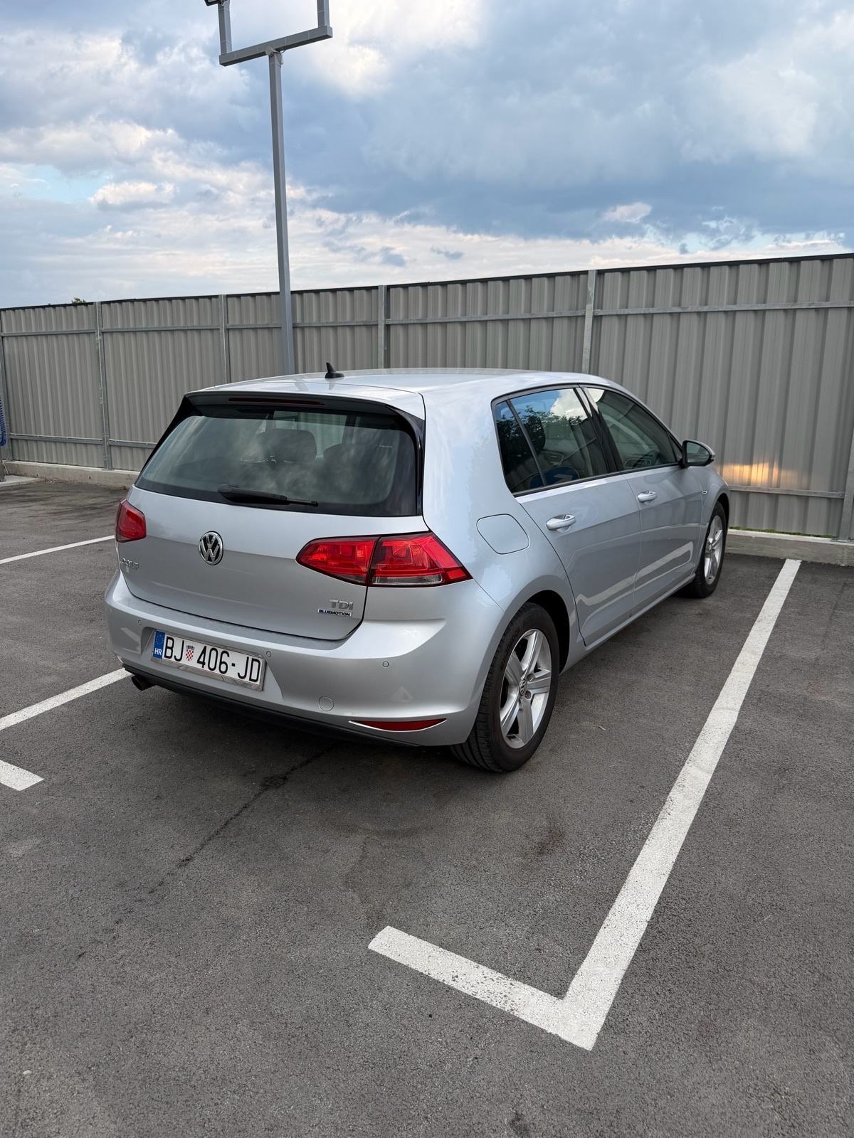VW Golf 7 1,6 TDI BMT 2015 TOP STANJE!, fotografija 7