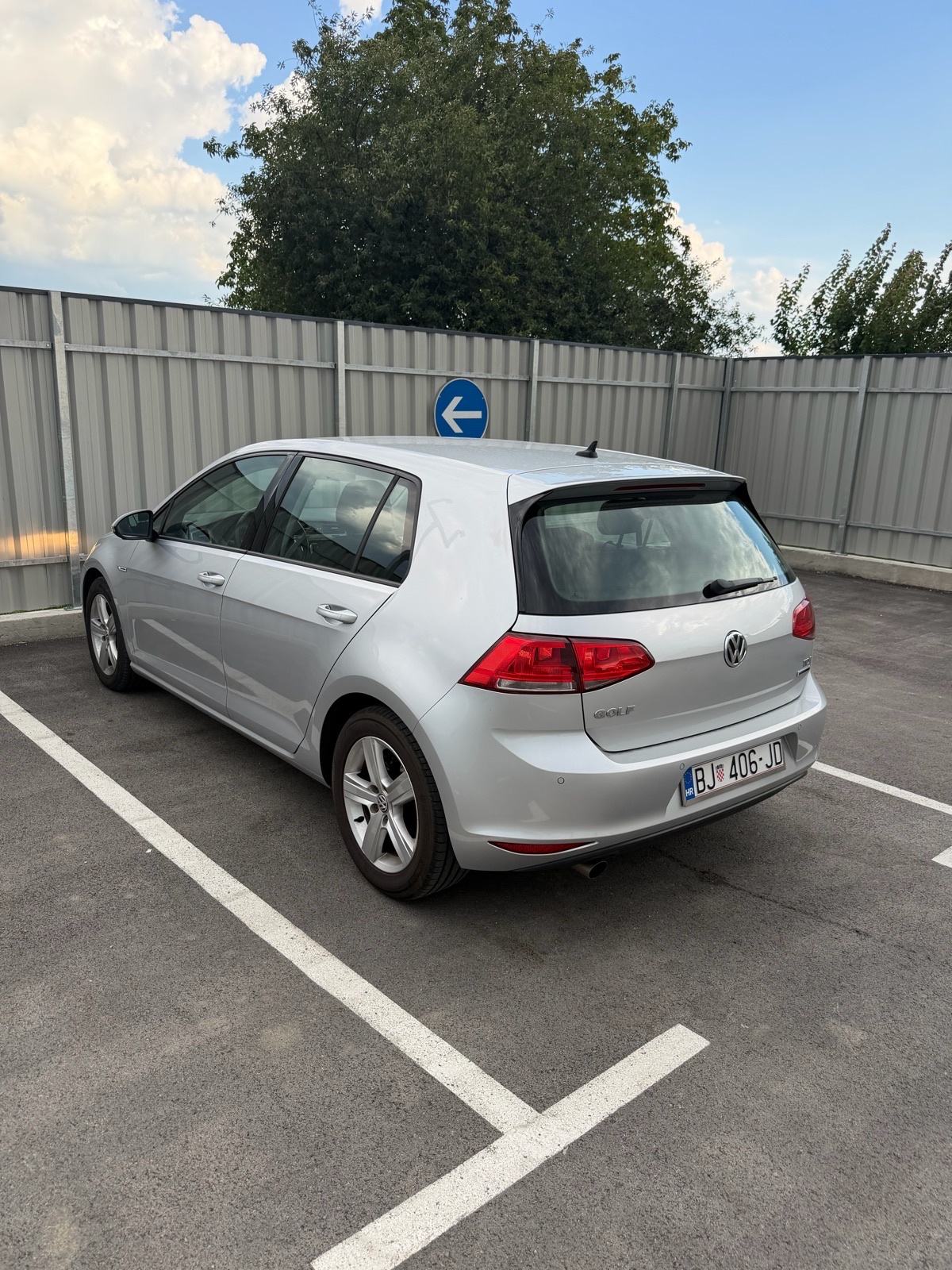 VW Golf 7 1,6 TDI BMT 2015 TOP STANJE!, fotografija 9