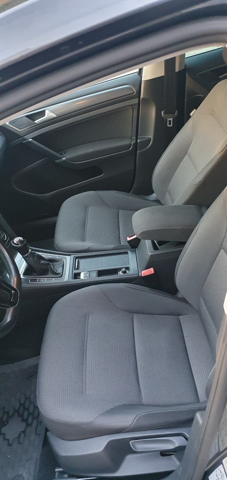 VW Golf 7 1,6 TDI BMT 2018, fotografija 10