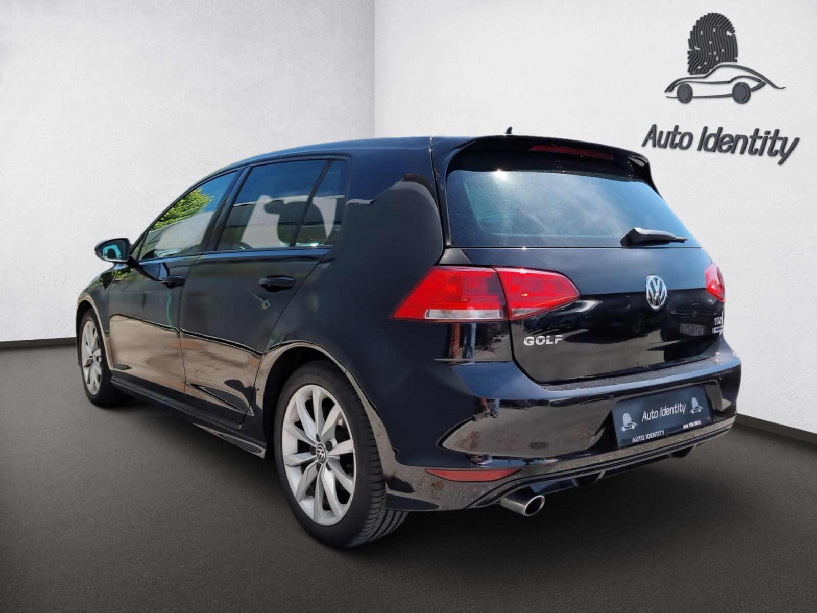 VW Golf 7 1,6 TDI BMT 40 EDITION R-line, HR AUTO, Reg 05/2027, fotografija 8