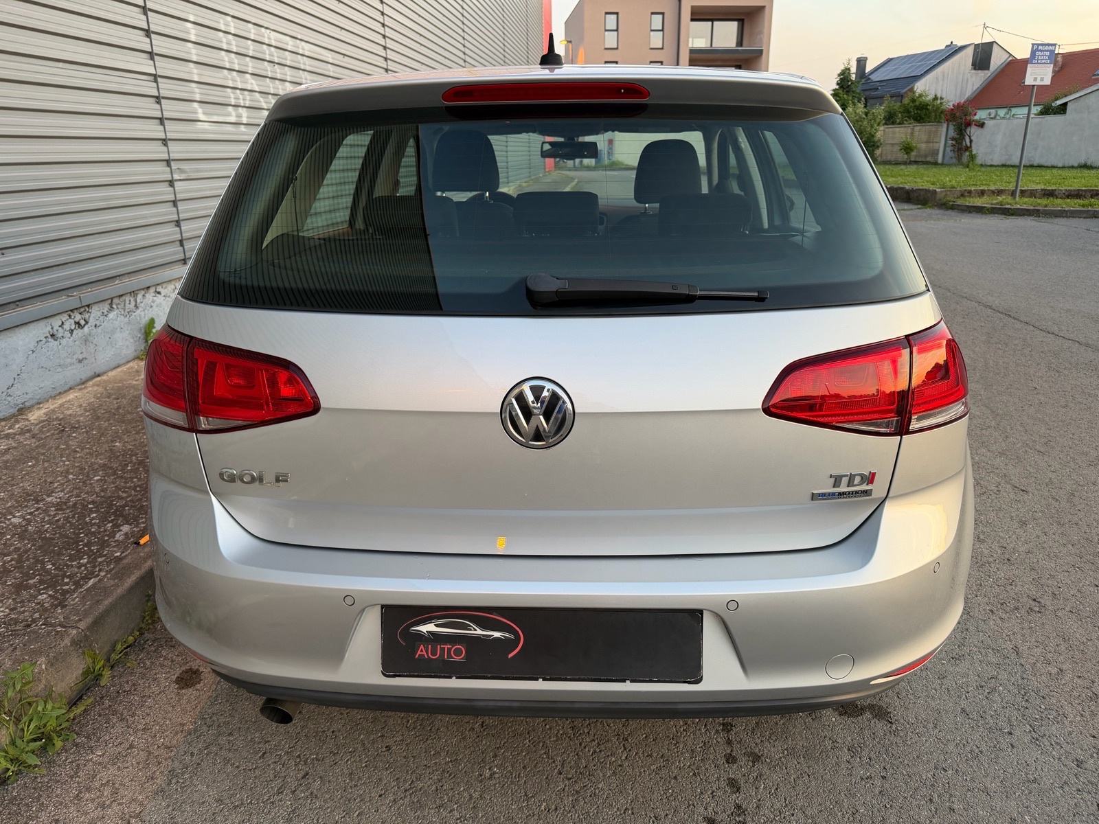 VW Golf 7 1,6 TDI BMT””ACC RADAR””PARK PILOT””NAVI””, fotografija 6