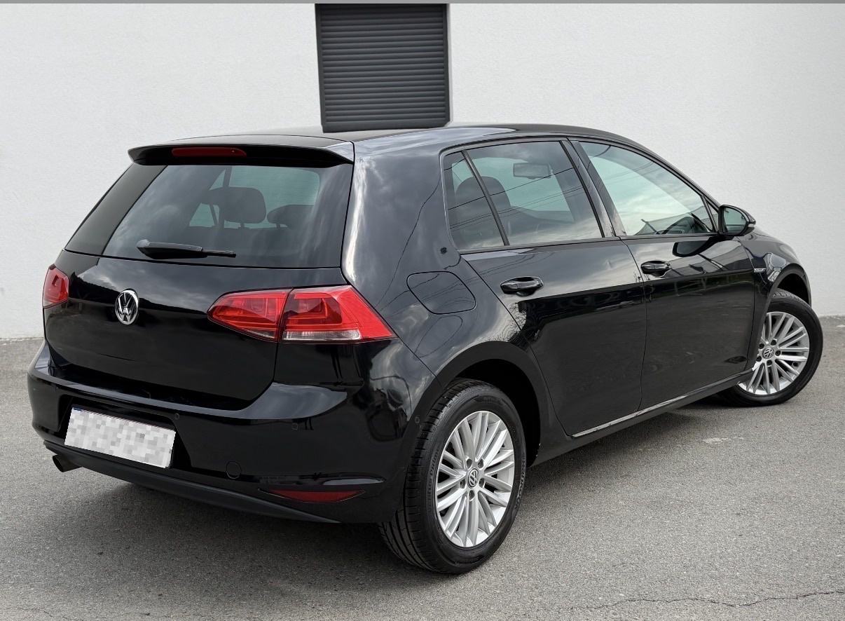 VW Golf 7 1,6 TDI CUP automatik FULL Oprema!, fotografija 4