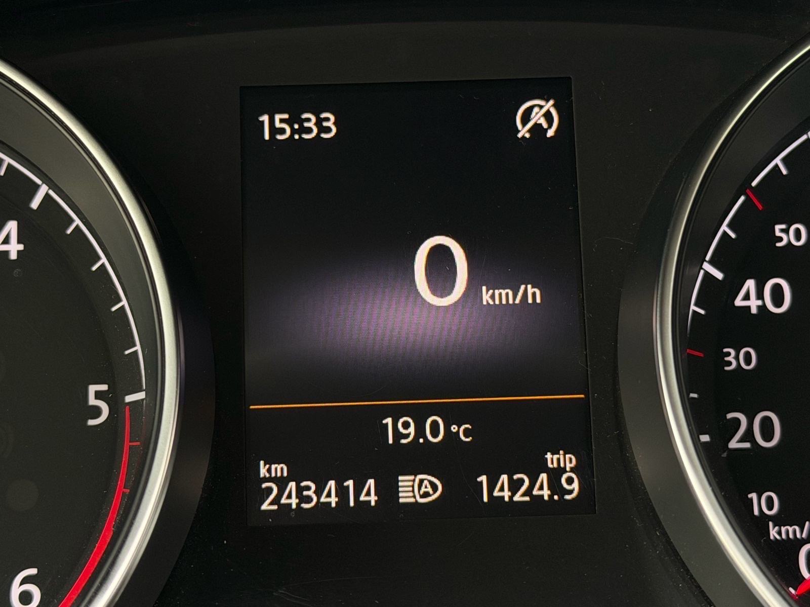 VW Golf 7 1,6 TDI CUP automatik FULL Oprema!, fotografija 10