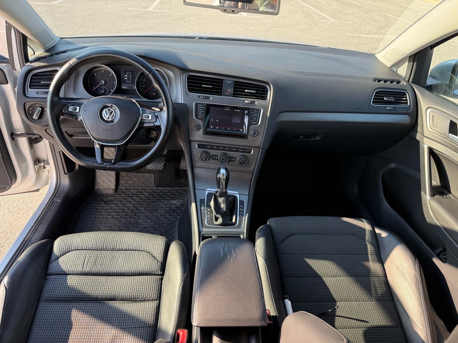 VW Golf 7 1,6 TDI BMT automatik, fotografija 5