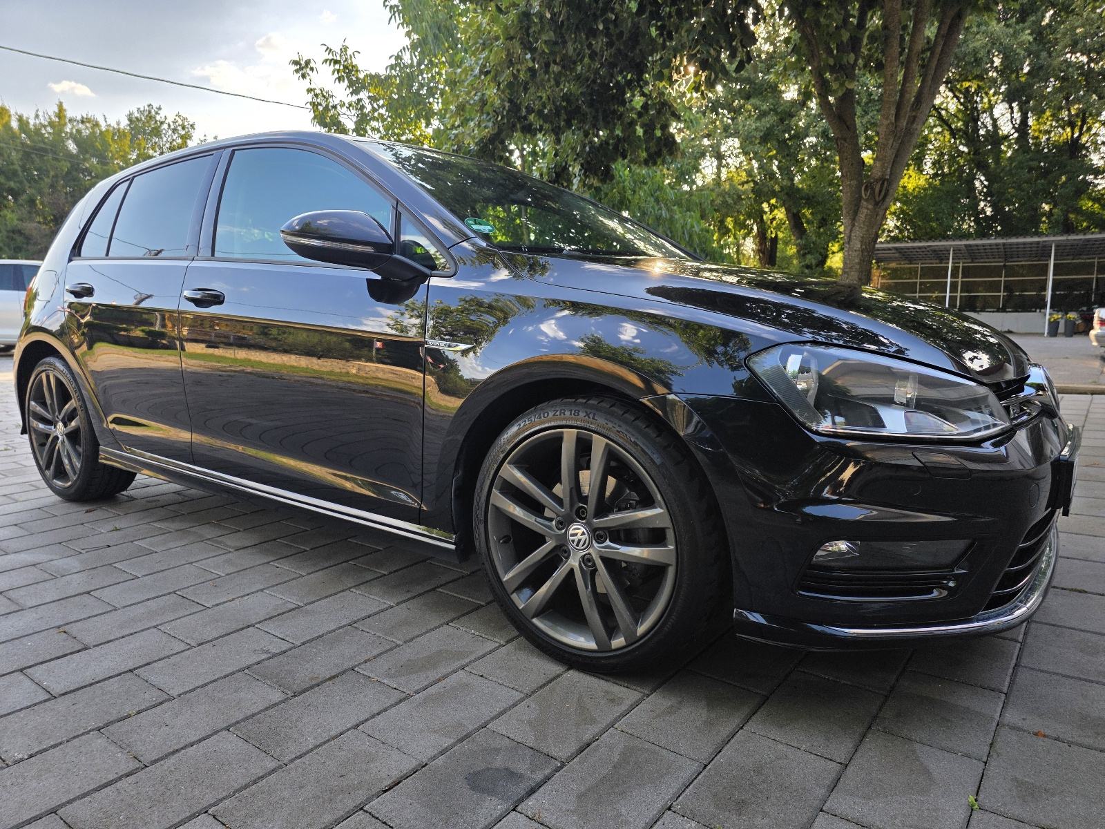 VW Golf 7 1,6 TDI R-LINE DSG automatik, fotografija 6