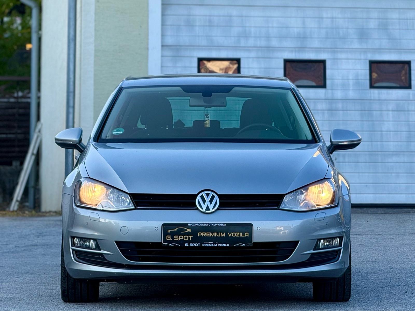 VW Golf 7 1,6 TDI BMT *CUP OPREMA*150TKM*NAVI*PDC*ALU17’*, fotografija 5