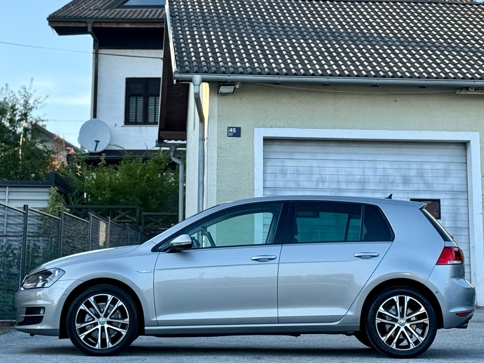 VW Golf 7 1,6 TDI BMT *CUP OPREMA*150TKM*NAVI*PDC*ALU17’*, fotografija 8