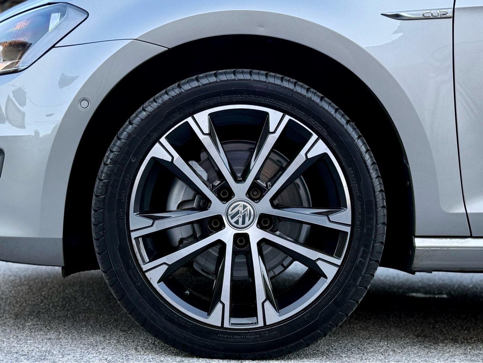 VW Golf 7 1,6 TDI BMT *CUP OPREMA*150TKM*NAVI*PDC*ALU17’*, fotografija 10