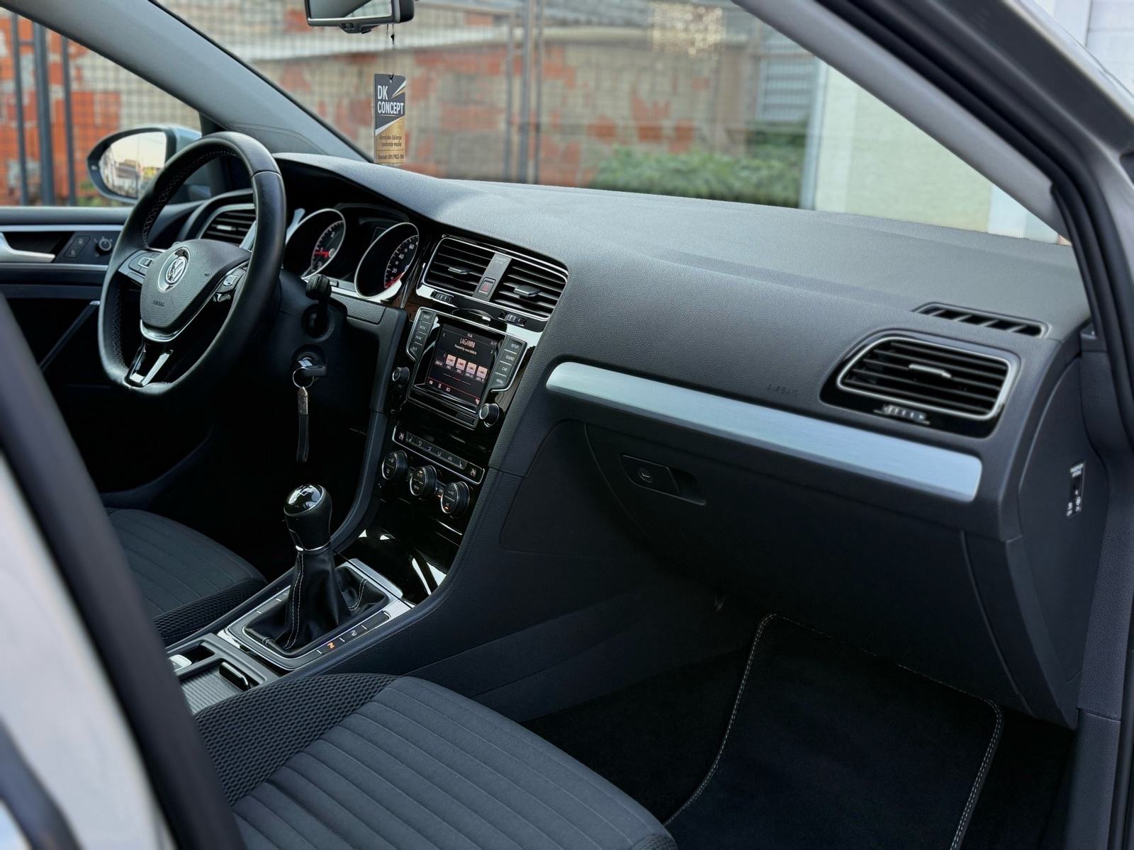 VW Golf 7 1,6 TDI BMT *CUP OPREMA*150TKM*NAVI*PDC*ALU17’*, fotografija 14