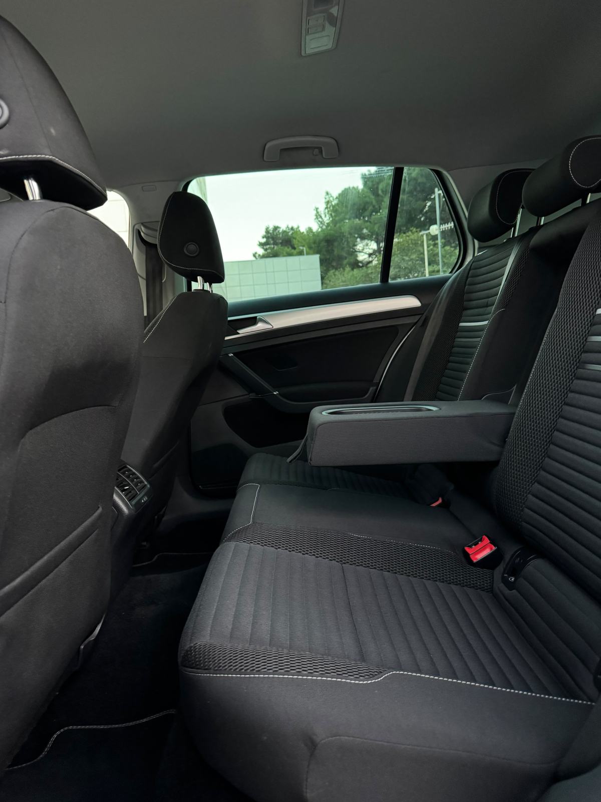 VW Golf 7 1,6 TDI BMT Cup park senzori 198tkm orig servisna knjiga, fotografija 11