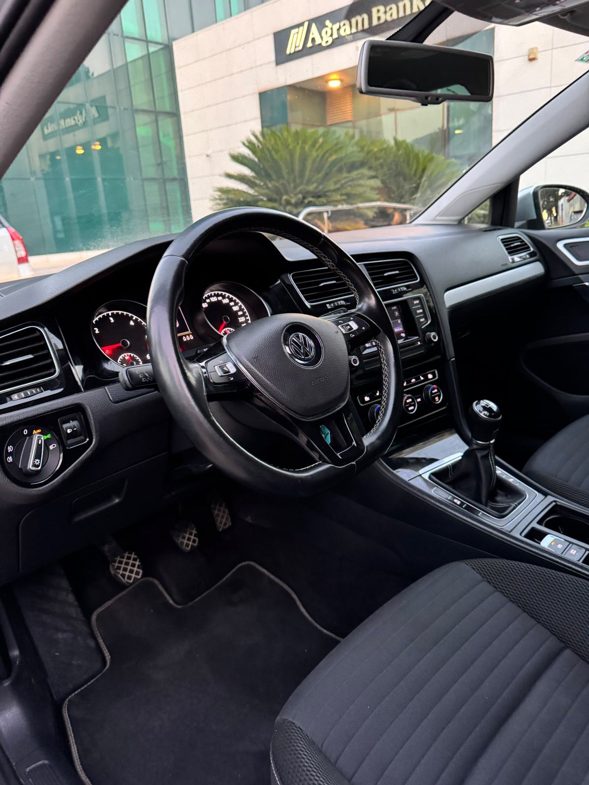 VW Golf 7 1,6 TDI BMT Cup park senzori 198tkm orig servisna knjiga, fotografija 10