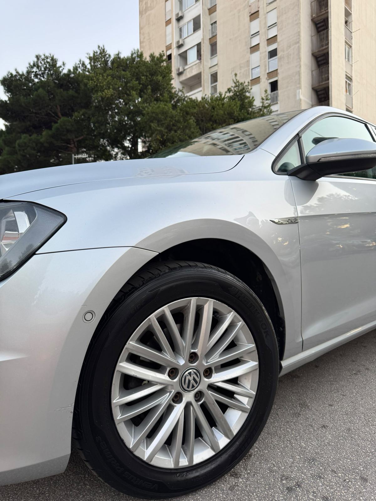 VW Golf 7 1,6 TDI BMT Cup park senzori 198tkm orig servisna knjiga, fotografija 8
