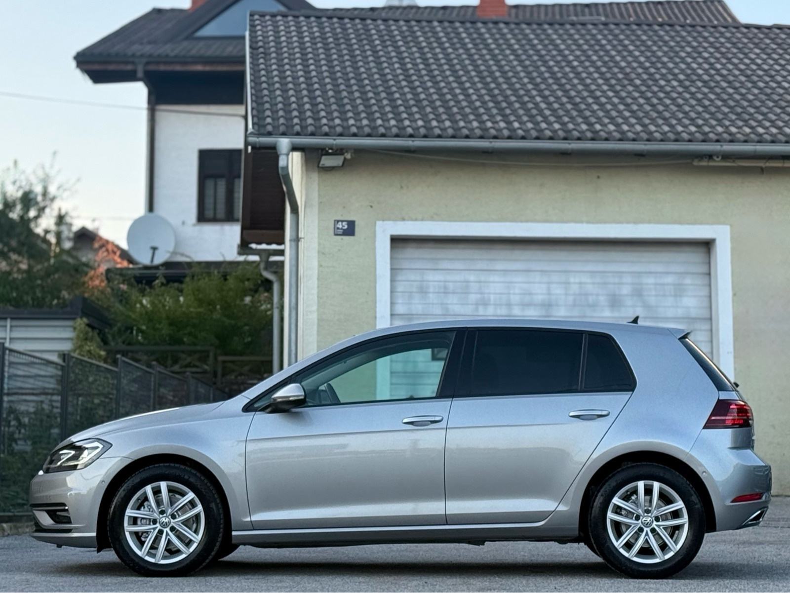 VW Golf 7 1,6 TDI BMT DSG *AUTOMATIK*HIGH LINE*MATRIX LED*KAMERA*U PDV, fotografija 8