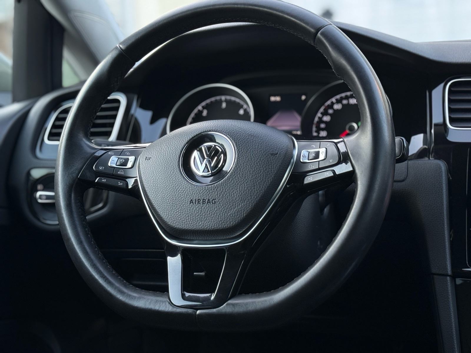 VW Golf 7 1,6 TDI BMT DSG *AUTOMATIK*HIGH LINE*MATRIX LED*KAMERA*U PDV, fotografija 18
