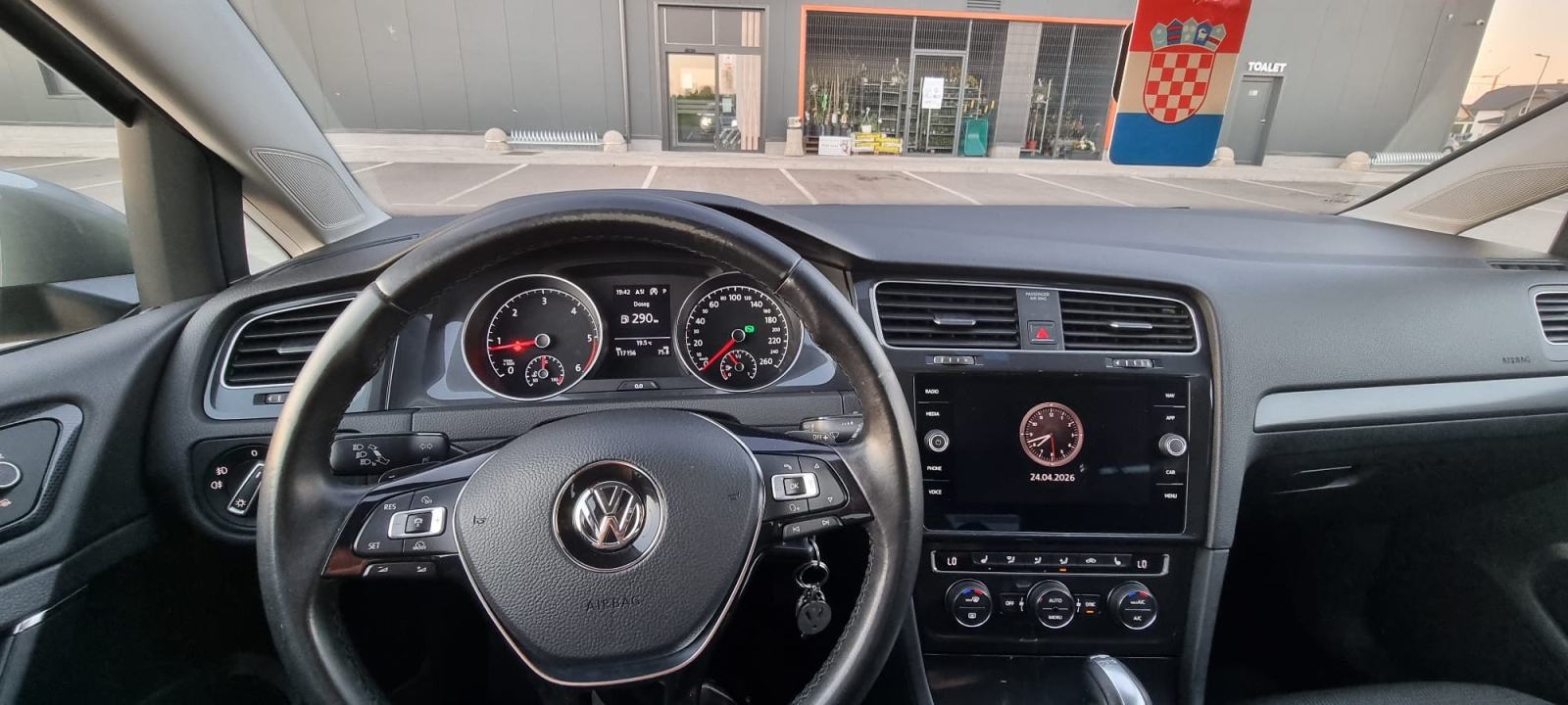 VW Golf 7.5 1,6 TDI BMT DSG automatik, fotografija 3