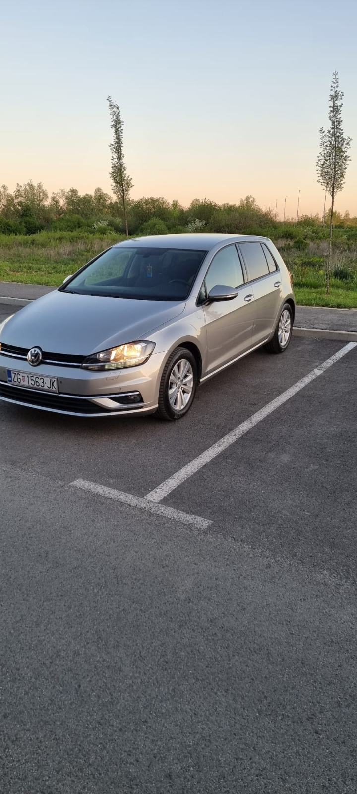 VW Golf 7.5 1,6 TDI BMT DSG automatik, fotografija 8