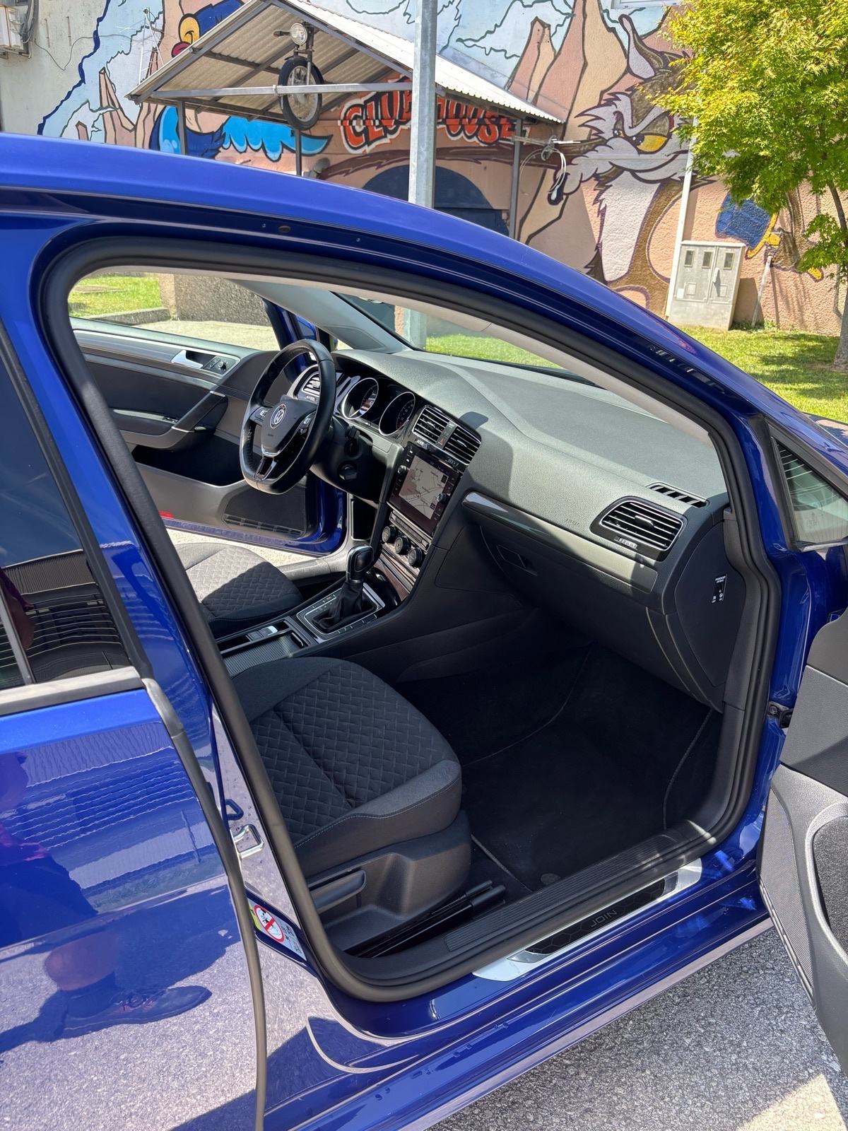 VW Golf 7 1,6 TDI BMT DSG automatik, fotografija 10