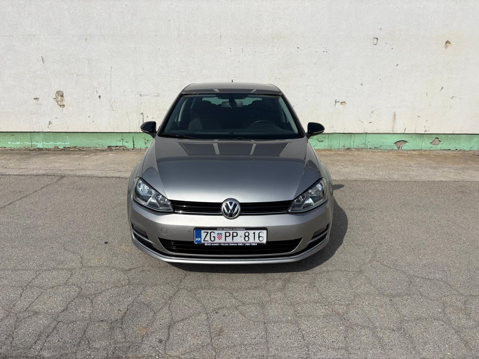 VW Golf 7 1,6 TDI BMT DSG - NAVIGACIJA, TEMPOMAT! JAMSTVO 12MJ., fotografija 4