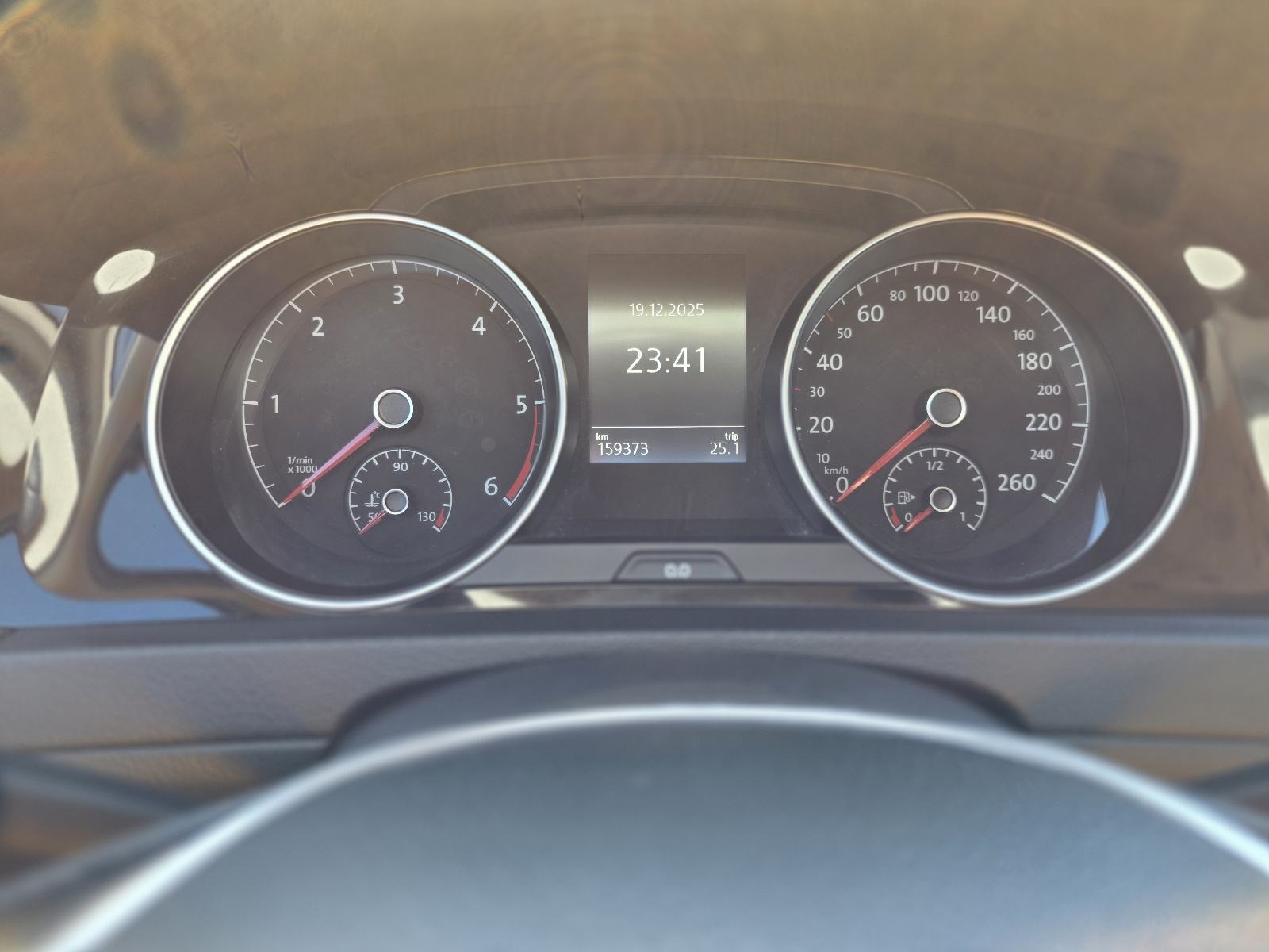 VW Golf 7 1,6 TDI BMT DSG - NAVIGACIJA, TEMPOMAT! JAMSTVO 12MJ., fotografija 12