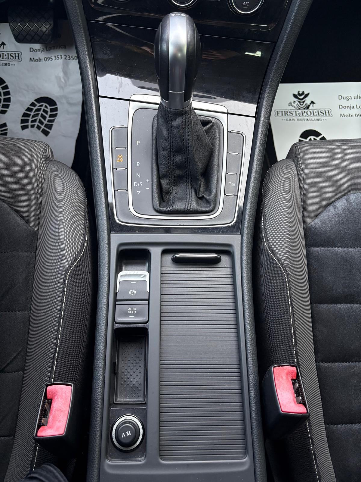 VW Golf 7 1,6 TDI BMT DSG - NAVIGACIJA, TEMPOMAT! JAMSTVO 12MJ., fotografija 18