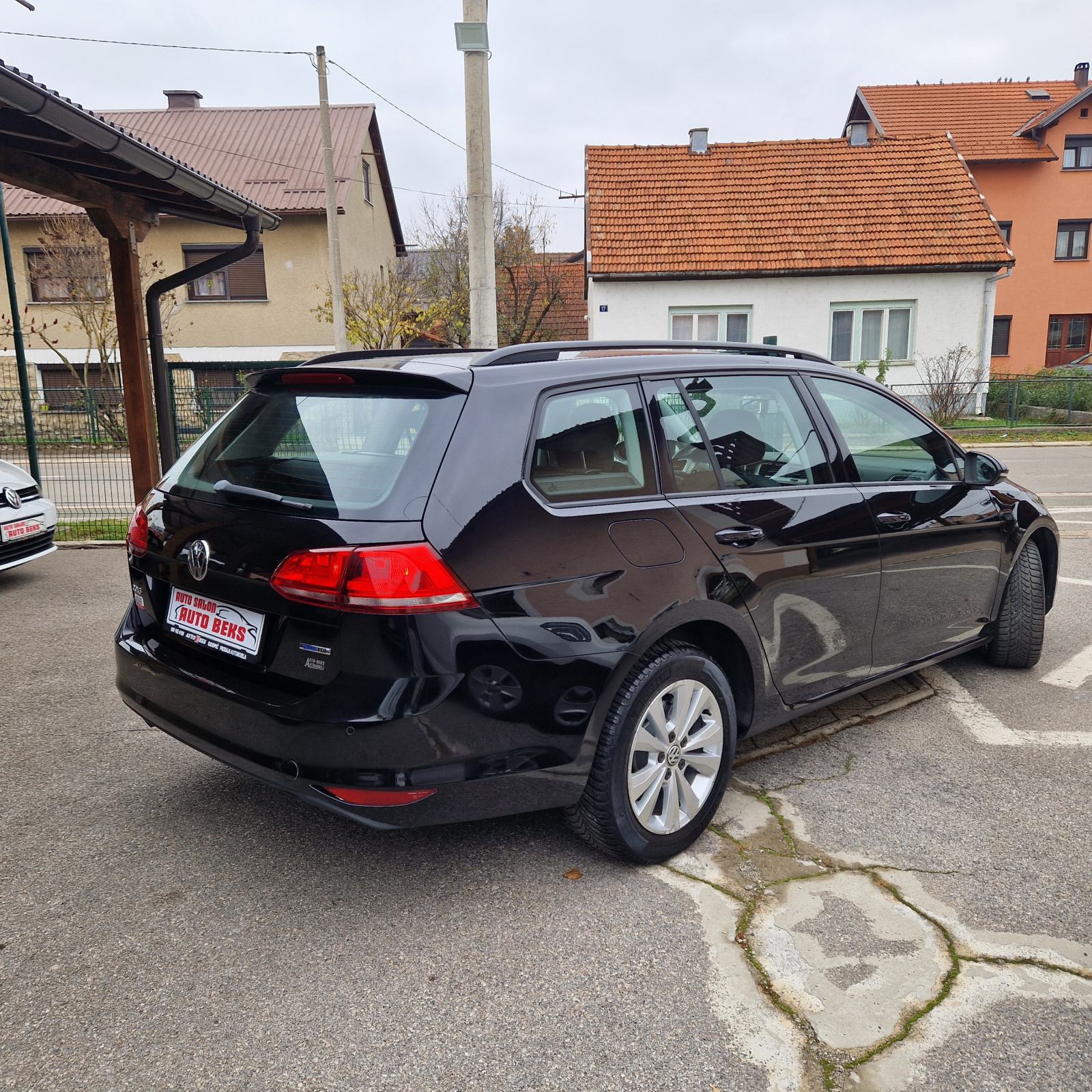 VW Golf 7 1,6 TDI BMT Na ime kupca do registracije., fotografija 12
