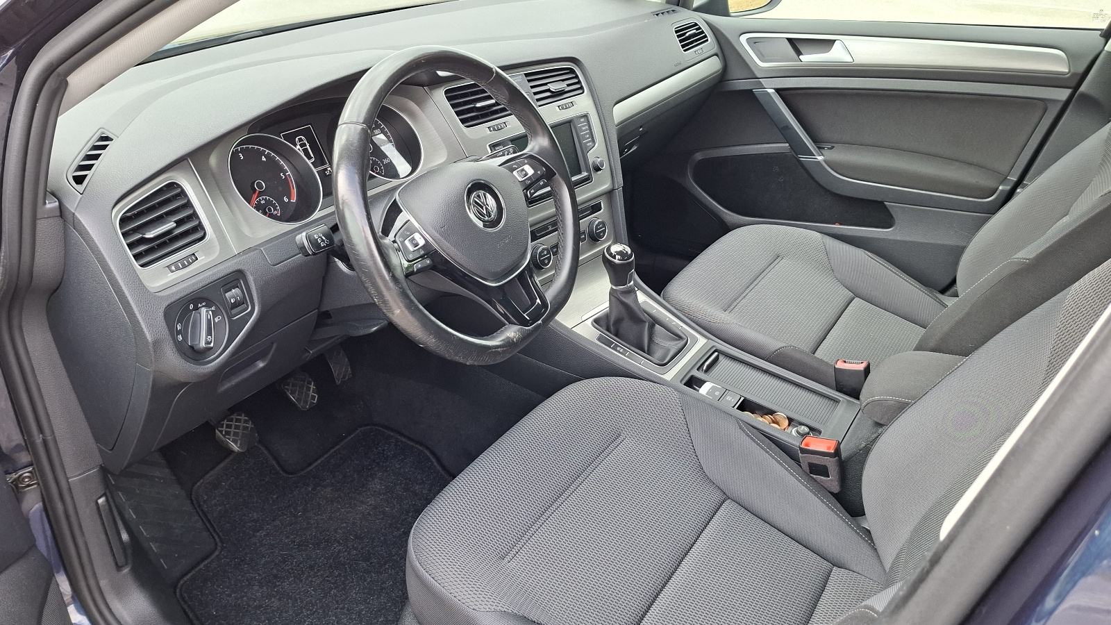 VW Golf 7 1,6 TDI BMT reg:07.mj/2027.Navi, Klima,alu,park.senzori..., fotografija 13
