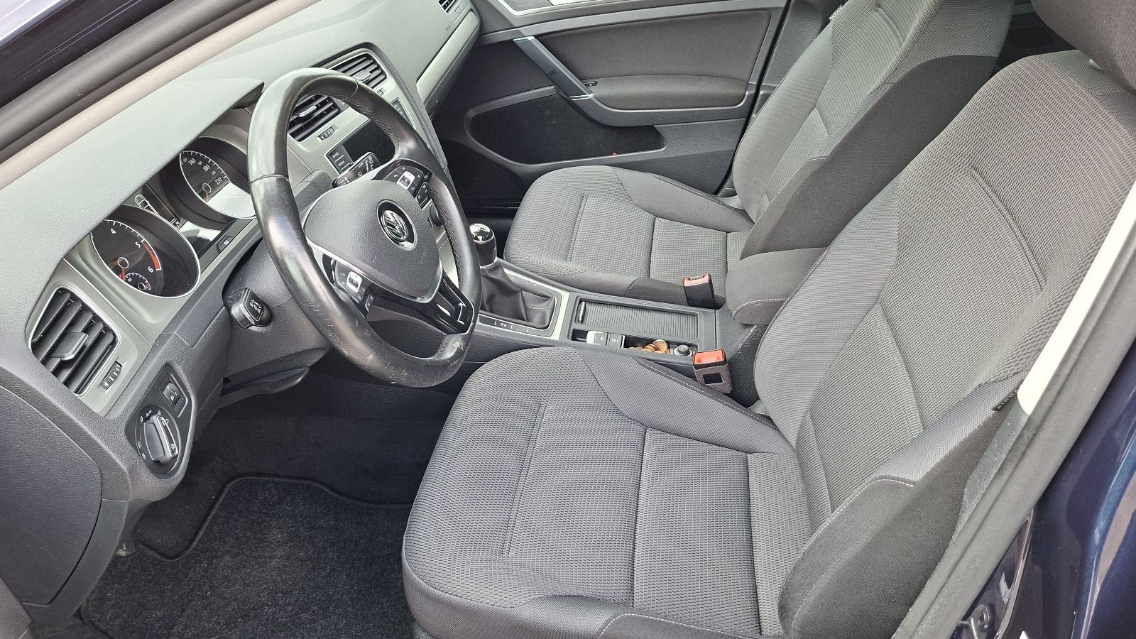VW Golf 7 1,6 TDI BMT reg:07.mj/2027.Navi, Klima,alu,park.senzori..., fotografija 14