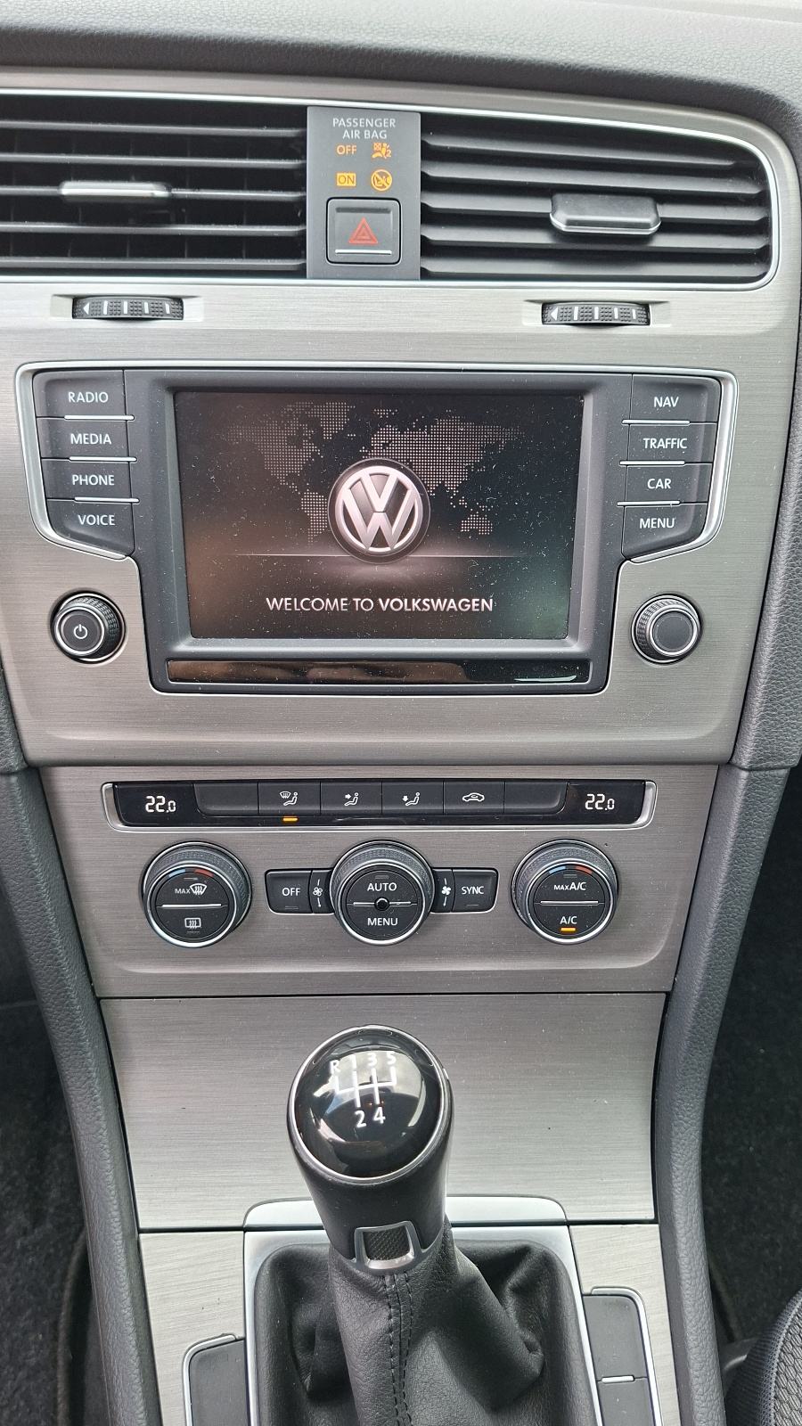VW Golf 7 1,6 TDI BMT reg:07.mj/2027.Navi, Klima,alu,park.senzori..., fotografija 17