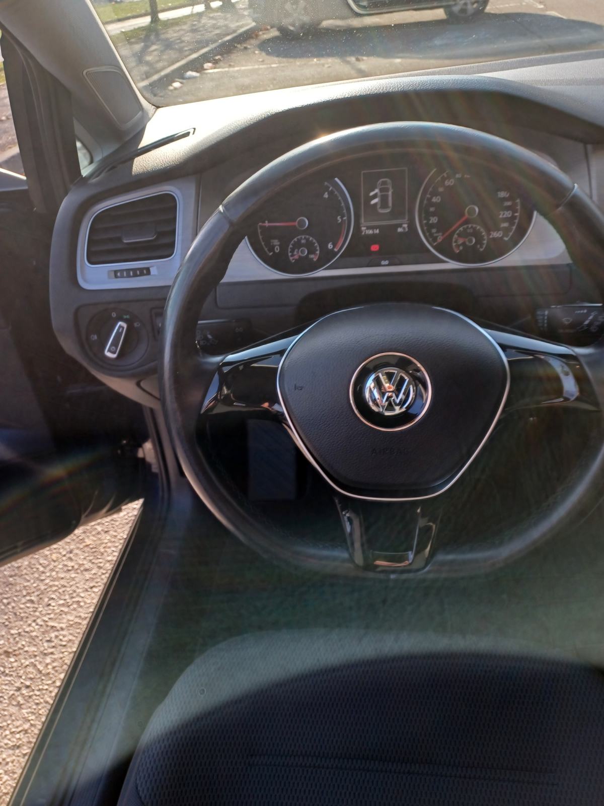 VW Golf 7 1,6 TDI BMT reg.3/27., fotografija 4