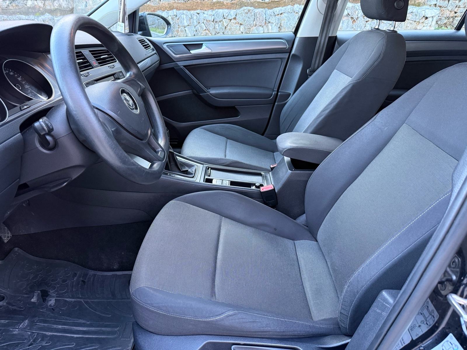 VW Golf 7 1,6 TDI BMT, fotografija 12