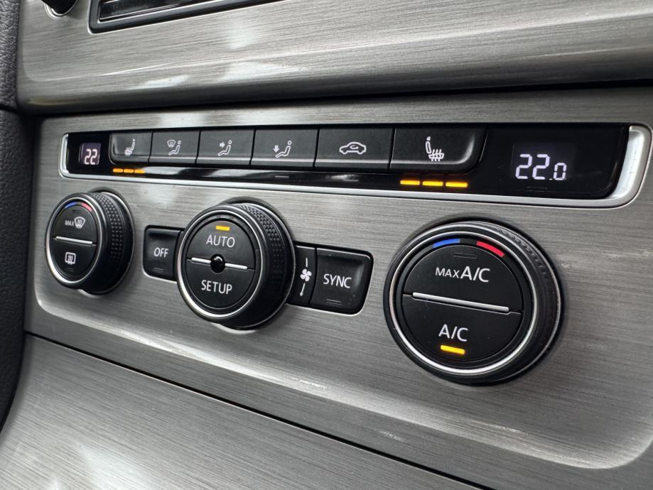 VW Golf 7 1,6 TDI ⭐ LED, Xenon, PDC, Grij.Sjed., Tempomat ⭐, fotografija 17