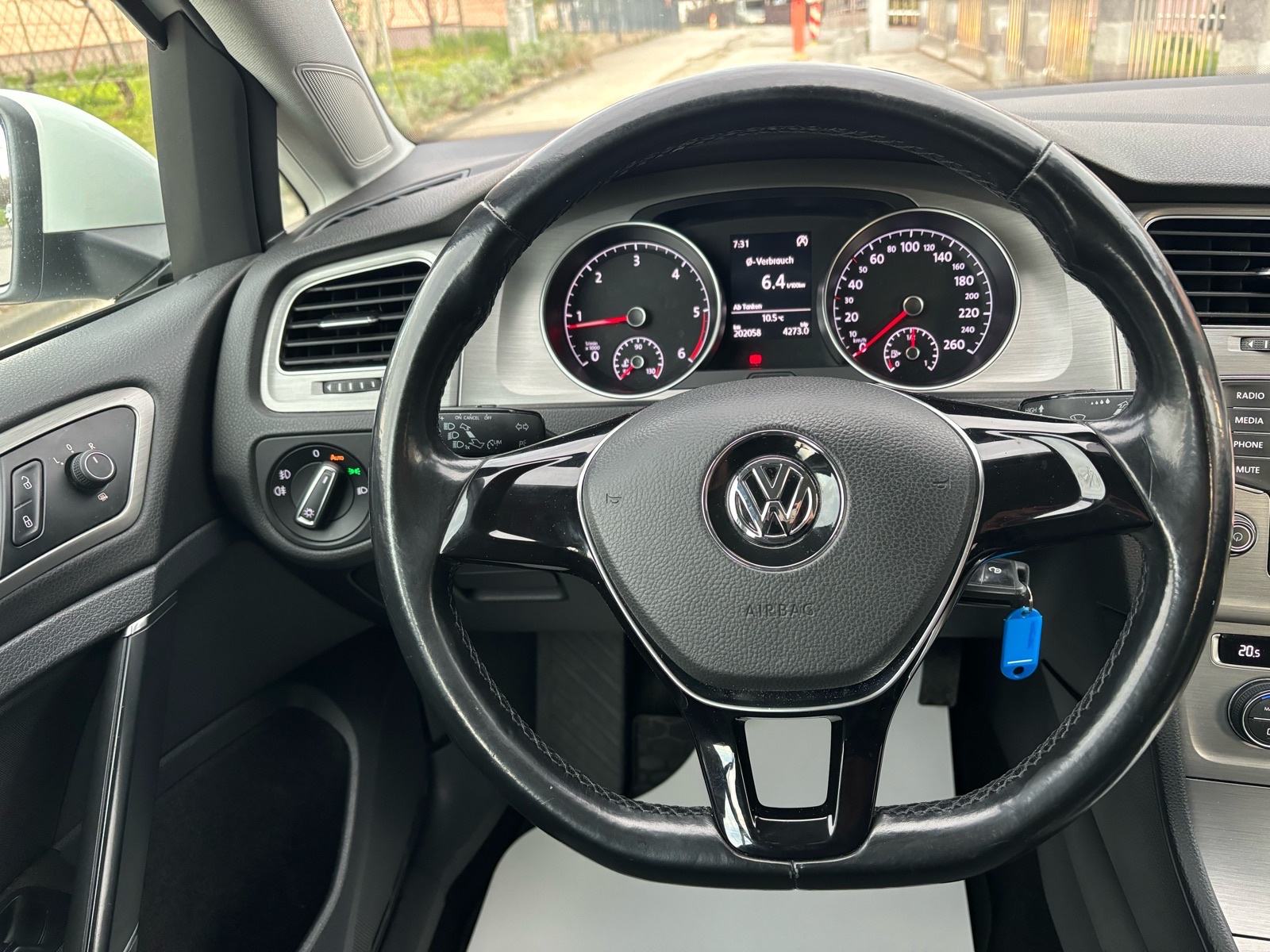 VW Golf 7 1,6 TDI BMT, fotografija 17