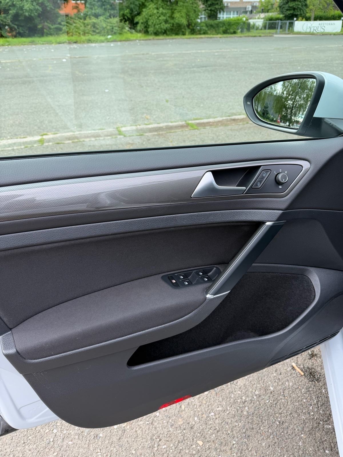 VW Golf 7 1,6 TDI BMT, fotografija 11