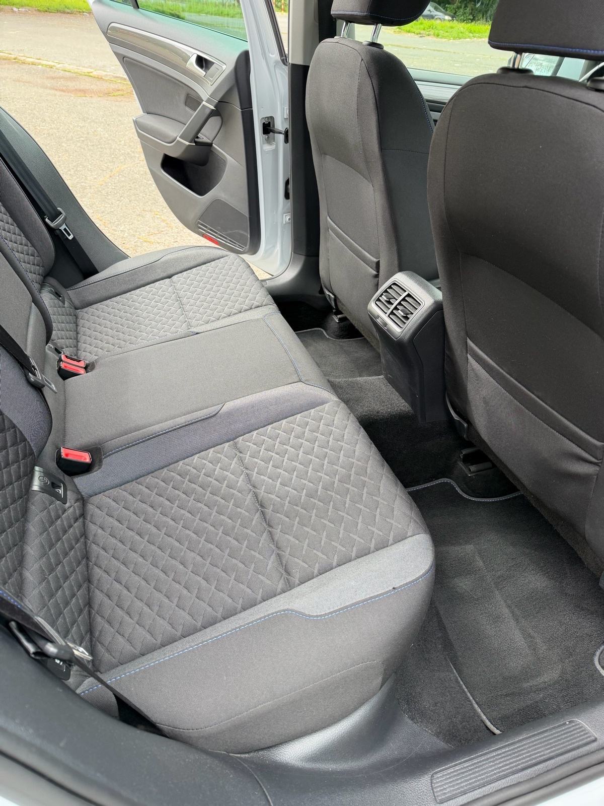 VW Golf 7 1,6 TDI BMT, fotografija 16