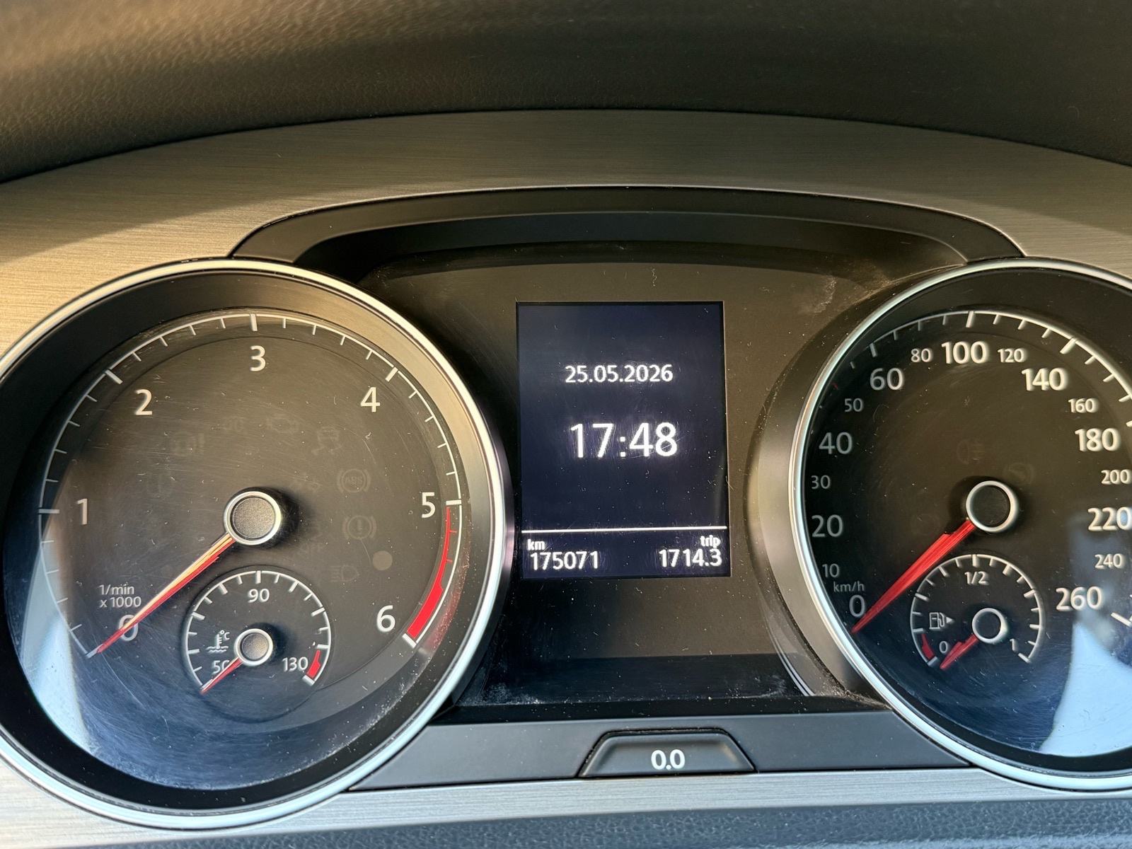 VW Golf 7 1,6 TDI BMT R-Line 40th Anniversary, fotografija 14