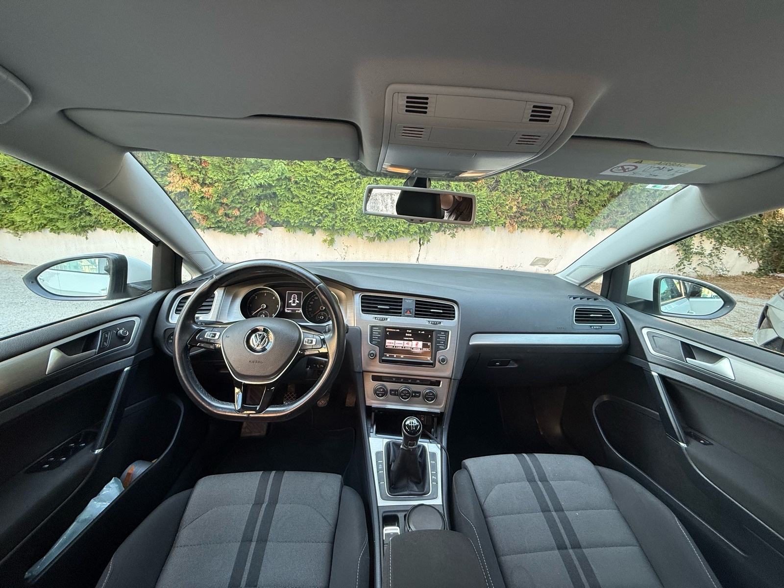 VW Golf 7 1,6 TDI BMT R-Line 40th Anniversary, fotografija 20