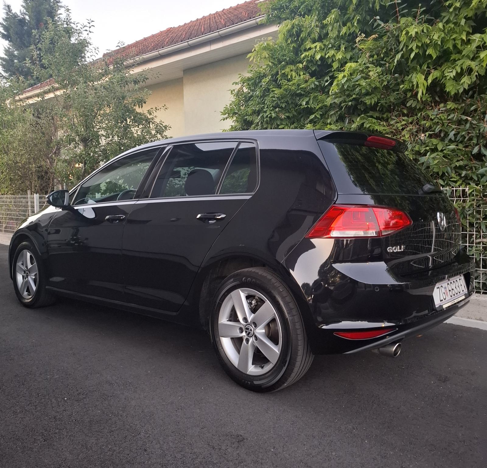 VW Golf 7 1,6 TDI prvi vlasnik, fotografija 2